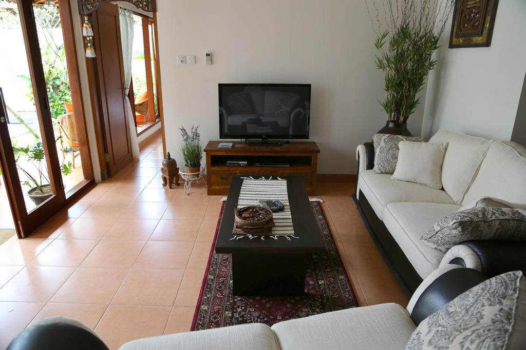 Villa Chinta 1 Sanur Oda fotoğraf